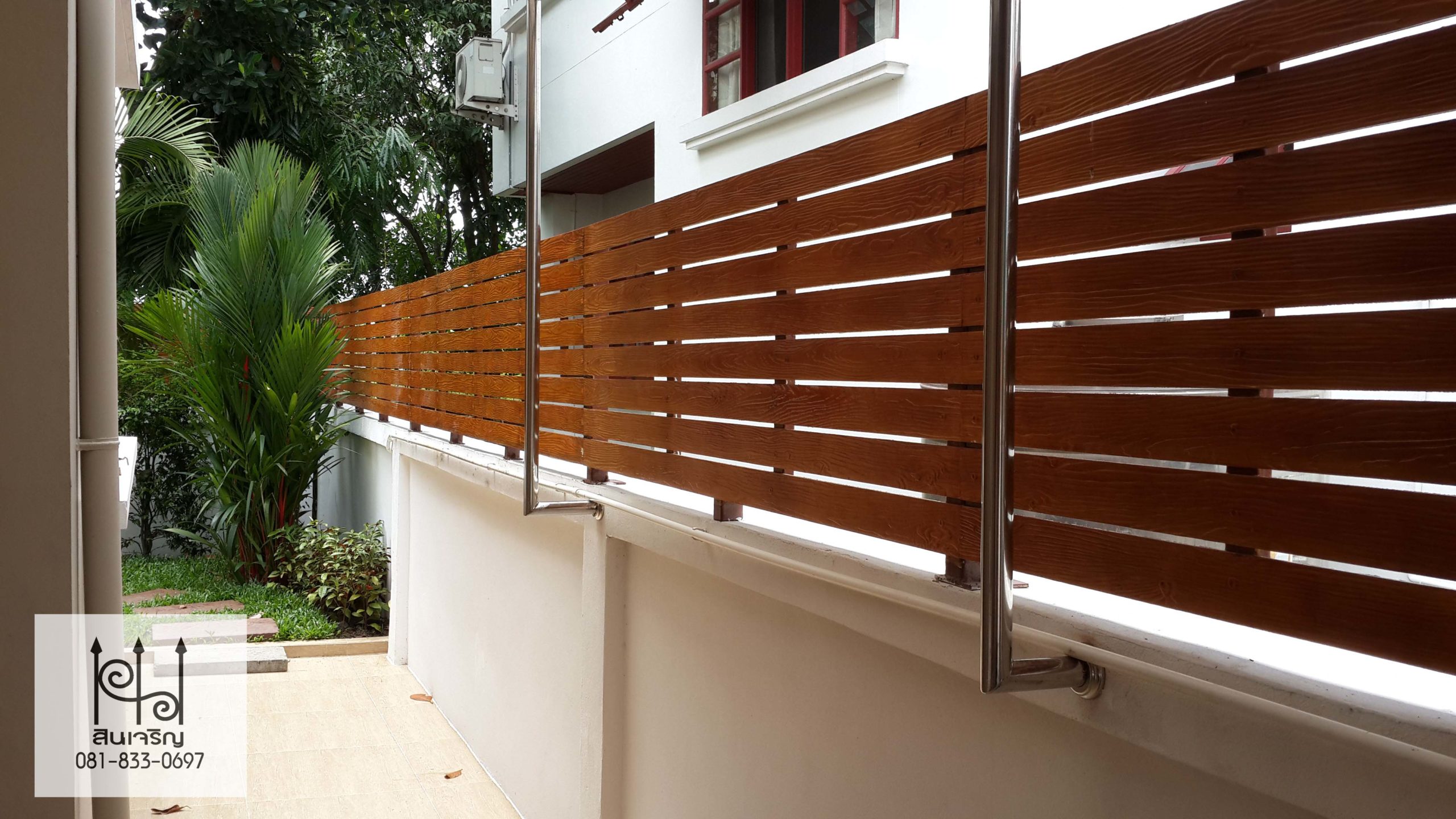 ประตูรั้วสแตนเลสบ้านพักอาศัย — ร้านสินเจริญ บางกรวย