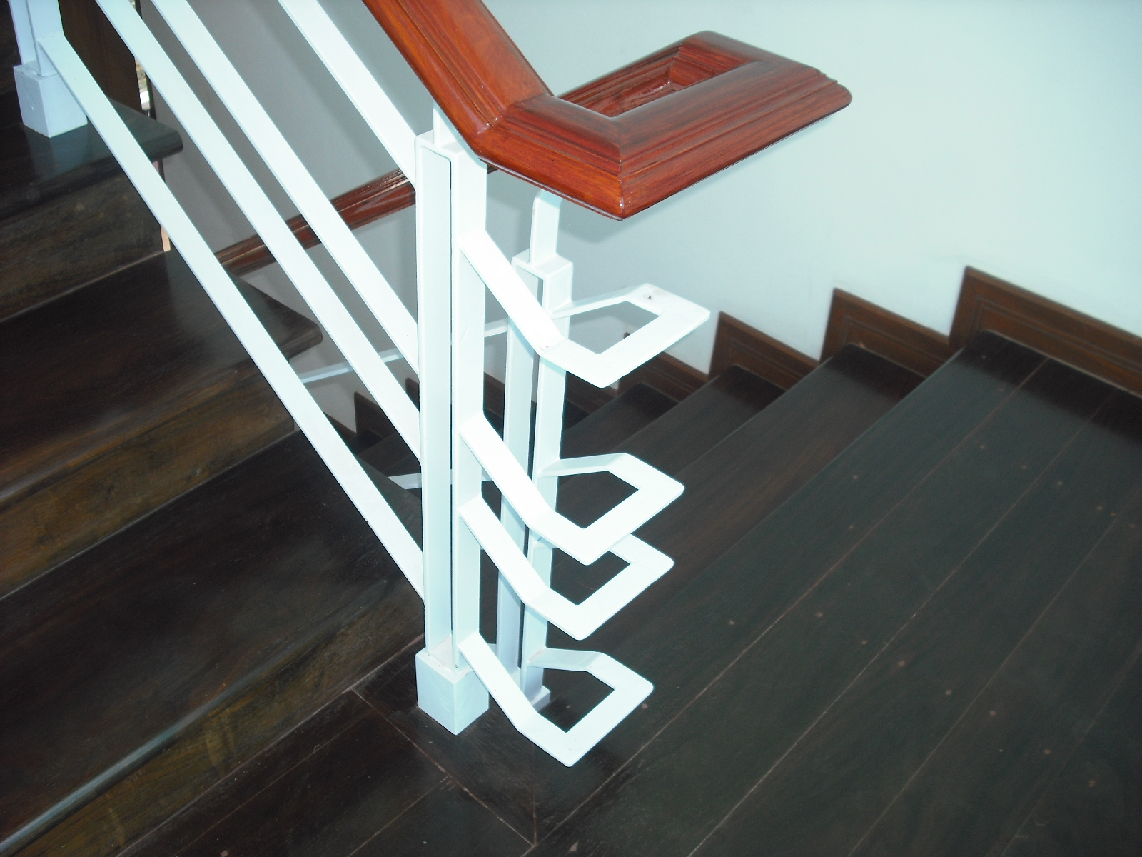 ราวระเบียงสแตนเลส — ร้านสินเจริญ บางกรวย